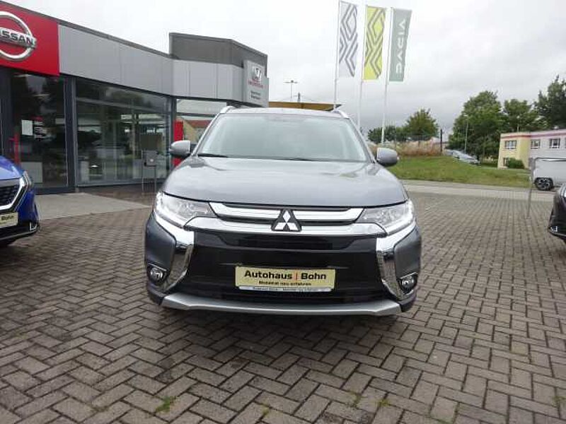 Mitsubishi Outlander 2.0 2WD EDITION 100 aus erster Hand