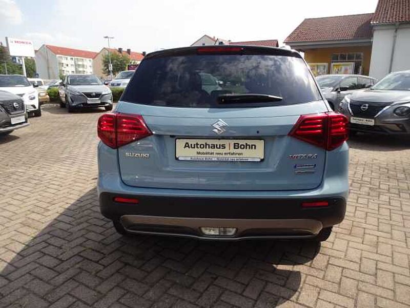 Suzuki Vitara 1.4 Boosterjet Hybrid Allgrip Comfort+ mit Panoramaglasschiebedach